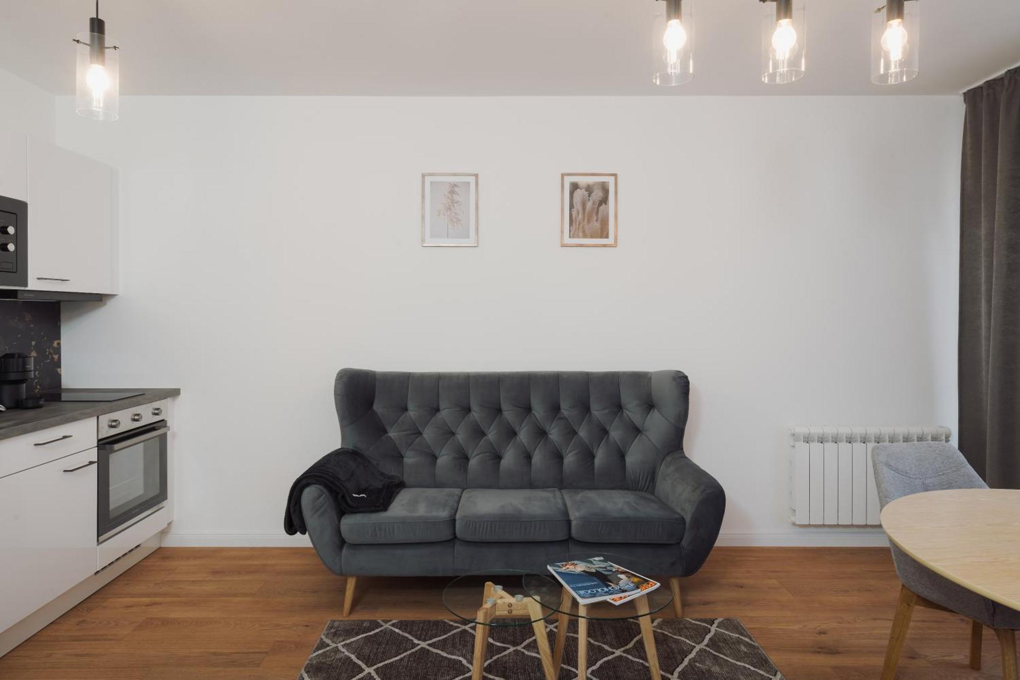 Granite - Cozy Center With Balcony Apartamento *